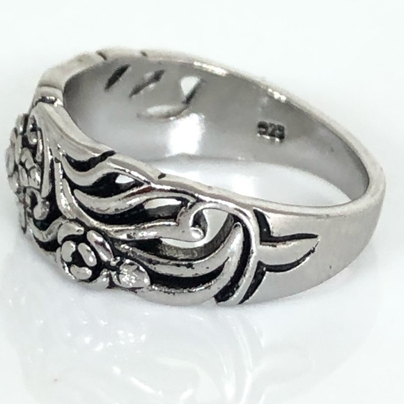 Sterling Silver Rose Engraved Ring - Picture 2 of 7